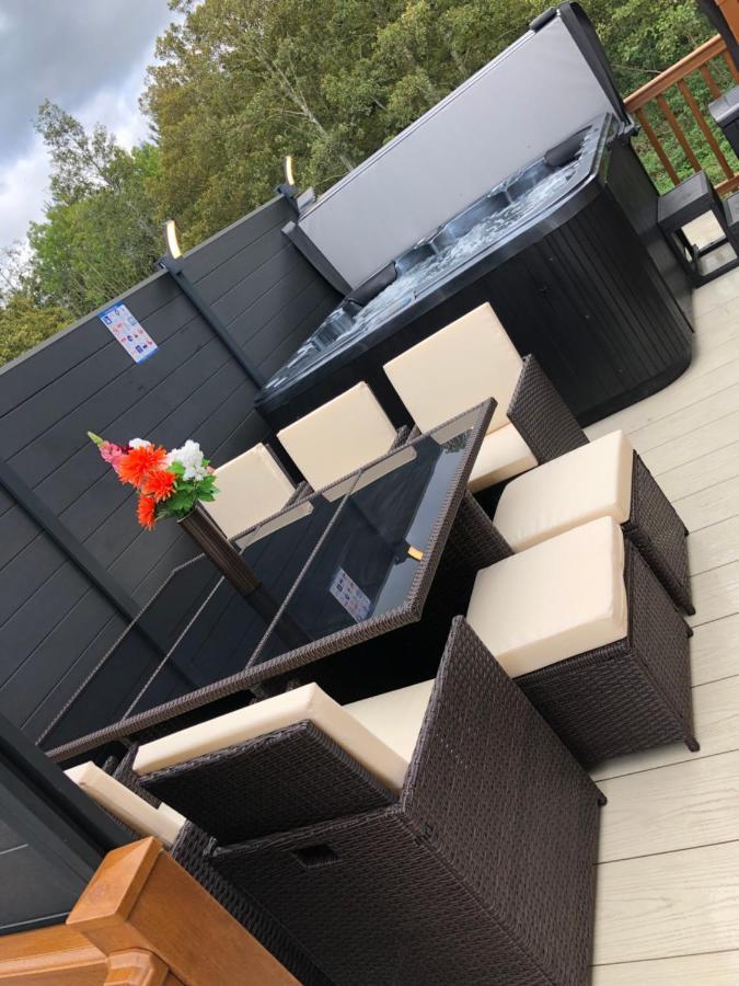 Moonlight Ridge -2 Bedroom With Hot Tub Lodge *