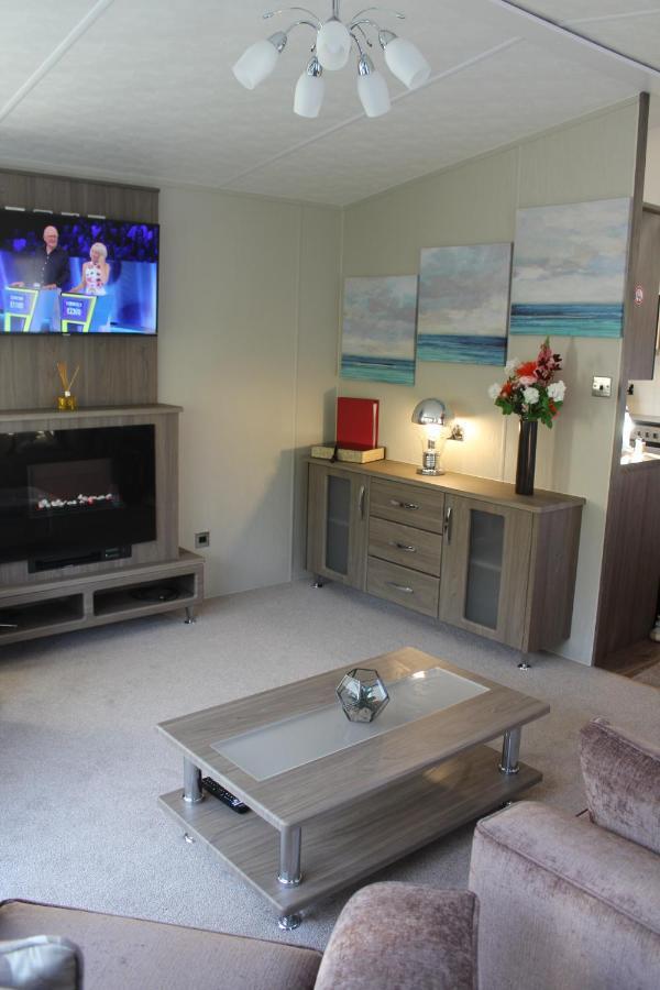 Lodge Moonlight Ridge -2 Bedroom With Hot Tub Felton (Northumberland)
